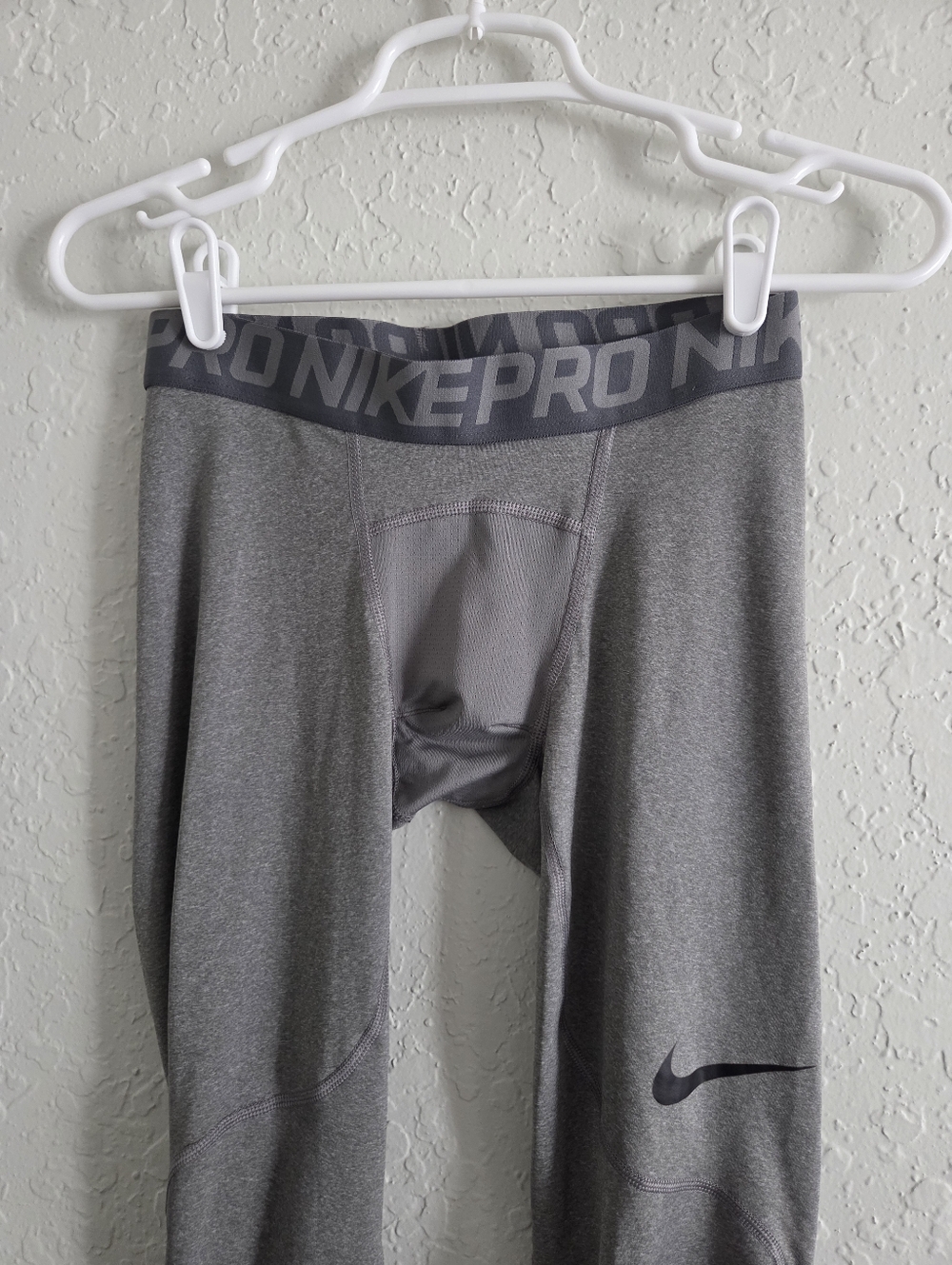 Nike Pro Dri Fit Compression Athletic 3/4 Tights Pants Leggings - Picture 4 of 7